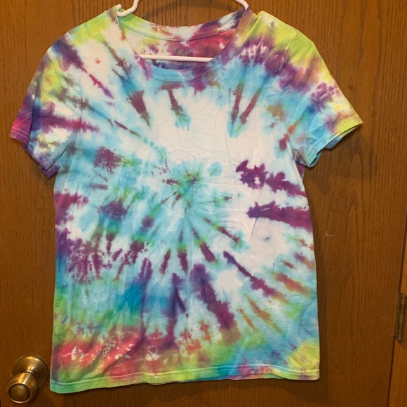 Handmade Tie-Dye T-Shirt – Faded Glory – Size Large (12–14) - Picture 1 of 6
